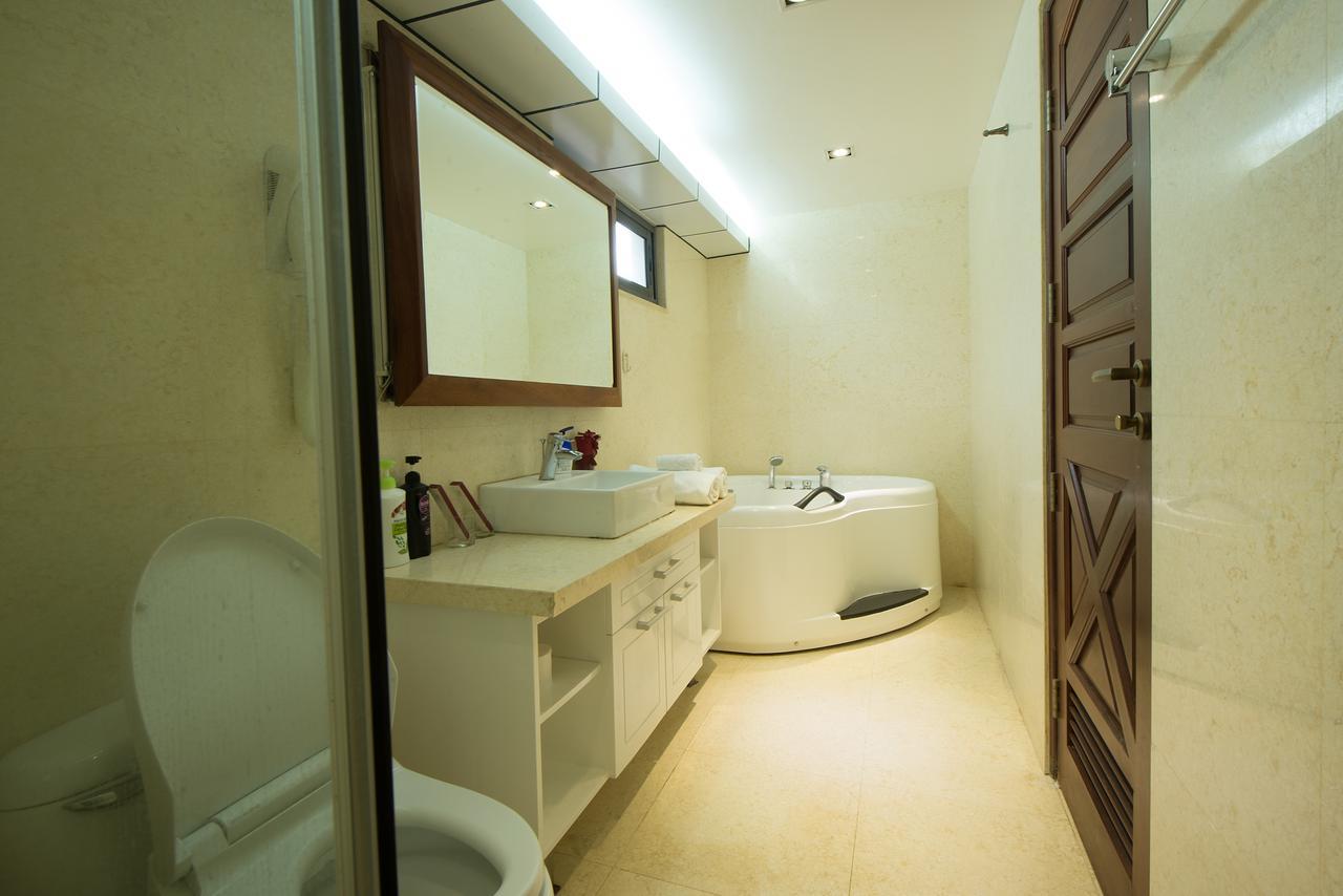 New Gate Apartment Hanoi Exterior photo