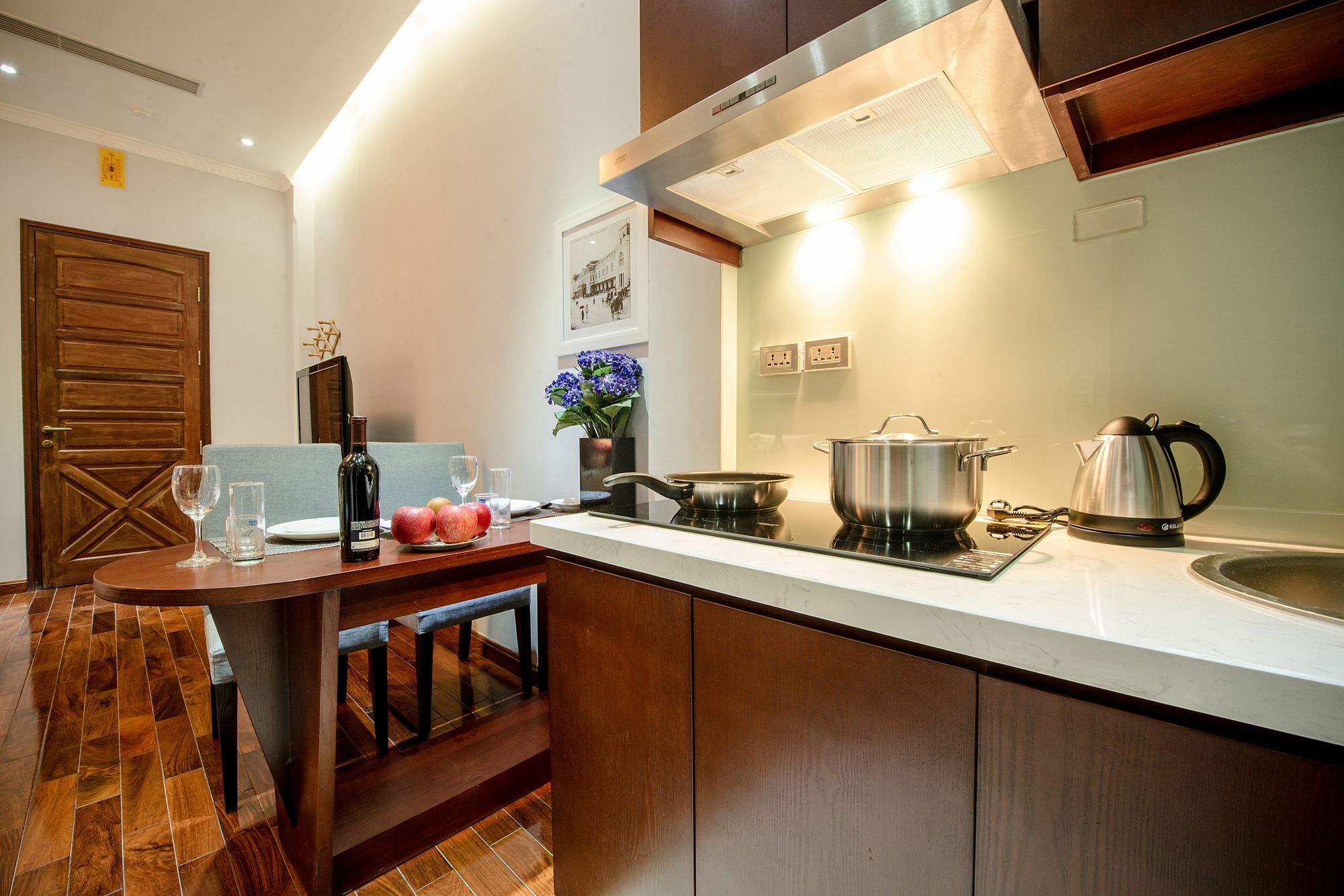 New Gate Apartment Hanoi Exterior photo